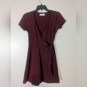 EUC Hollister faux wrap side tie dress